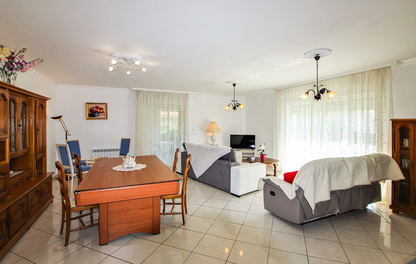 Location de vacances - Flachères , France - FRI024 4