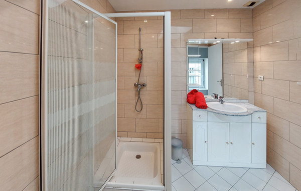 Apartment - Usson-en-Forez , France - FRL009 701