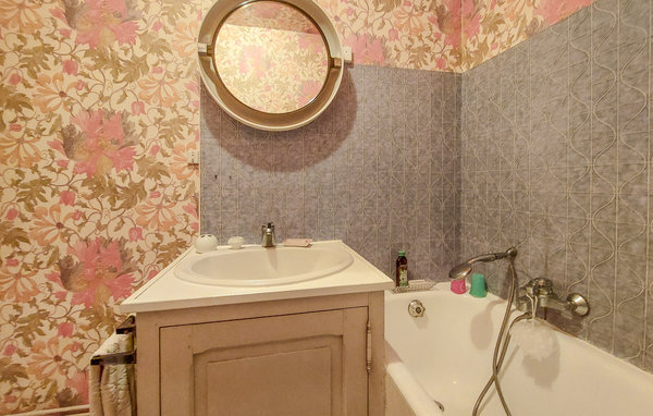 Location de vacances - Maison de Charme à Charlieu , France - FRL019 703