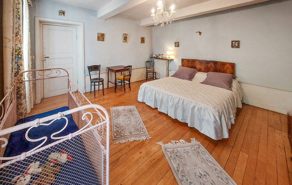 Location de vacances - Maison de Charme à Charlieu , France - FRL019 602