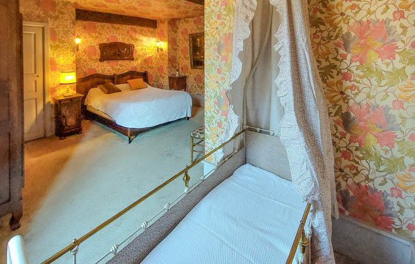 Location de vacances - Maison de Charme à Charlieu , France - FRL019 605