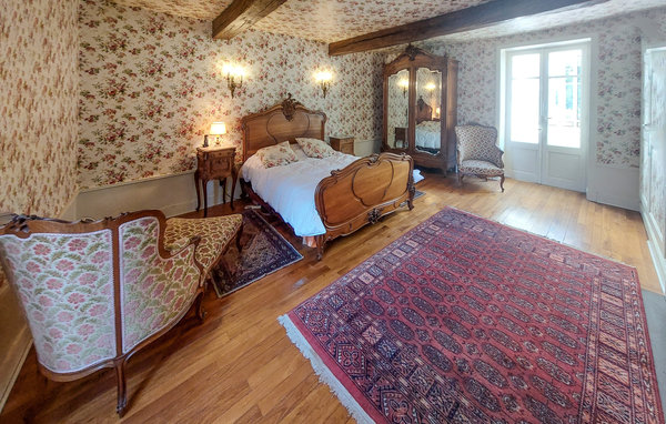 Location de vacances - Maison de Charme à Charlieu , France - FRL019 606