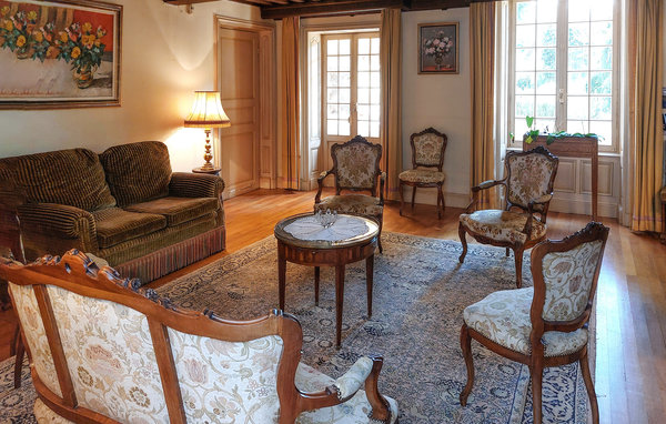 Location de vacances - Maison de Charme à Charlieu , France - FRL019 301