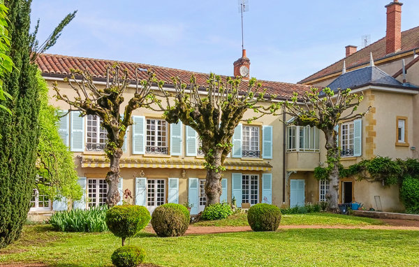 Holiday Home - Maison de Charme à Charlieu , France - FRL019 1