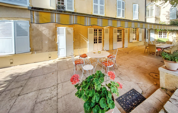 Location de vacances - Maison de Charme à Charlieu , France - FRL019 101
