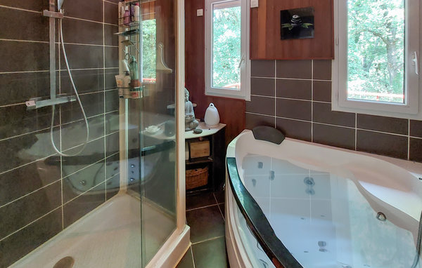 Holiday Home - Francheville , France - FRR007 701