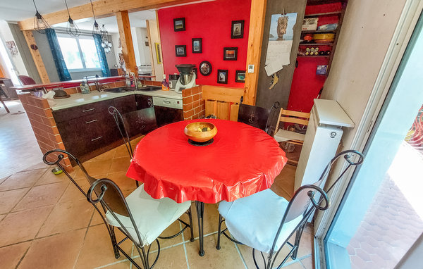 Holiday Home - Francheville , France - FRR007 402
