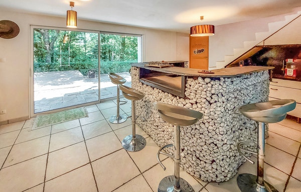 Holiday Home - Francheville , France - FRR007 403