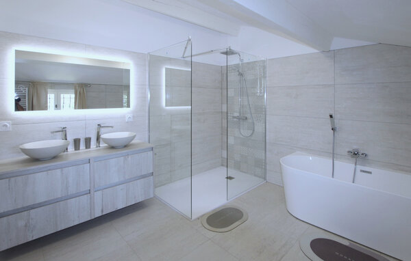 Holiday Home - Meyzieu , France - FRR009 701