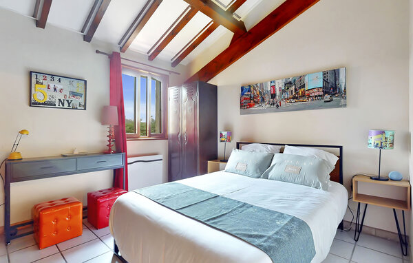 Holiday Home - Meyzieu , France - FRR009 602