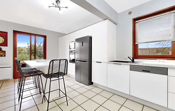Holiday Home - Meyzieu , France - FRR009 402
