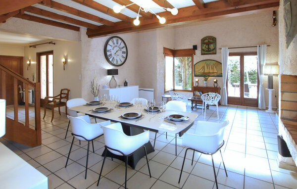 Holiday Home - Meyzieu , France - FRR009 5