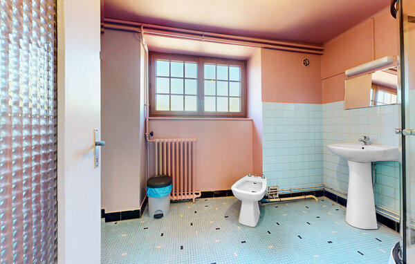 Vakantiehuis - Sarroux - Saint Julien , Frankrijk - FSC046 702