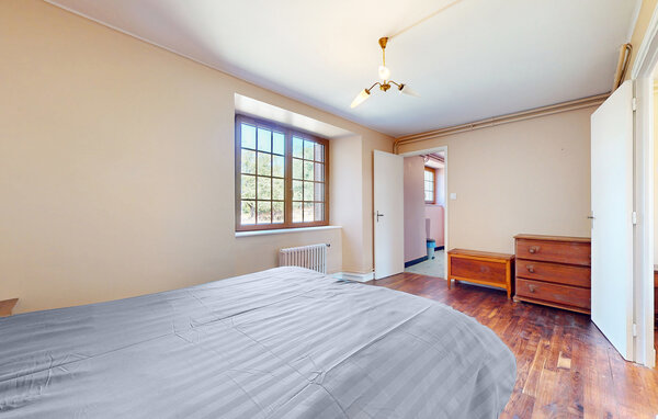 Vakantiehuis - Sarroux - Saint Julien , Frankrijk - FSC046 606