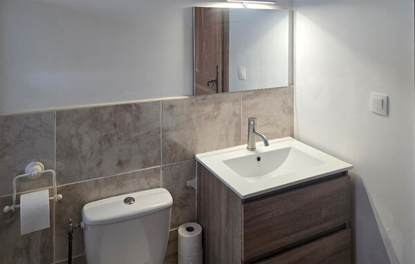 Holiday Home - Saint-Léger-Magnazeix , France - FSH059 702