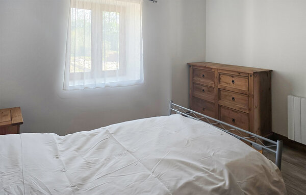 Holiday Home - Saint-Léger-Magnazeix , France - FSH059 602