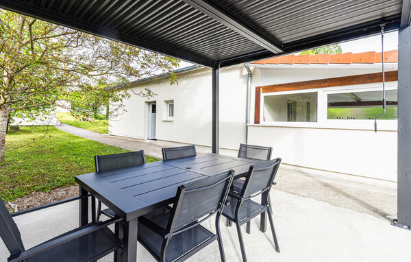 Casa vacanze - Bouzonville , Francia - FTO010 2