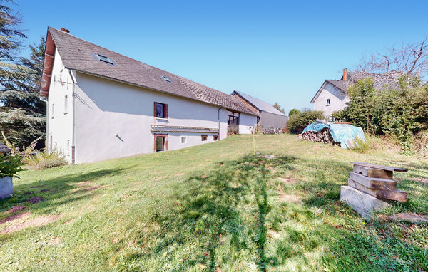 Domy wakacyjne - Bourg Lastic , Francja - FUP032 81