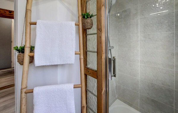 Casa vacanze - Neuilly le Vendin , Francia - FVA054 703
