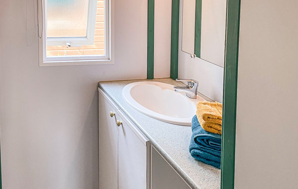 Holiday Home - L'Aiguillon-la-Presqu'île , France - FVE330 701