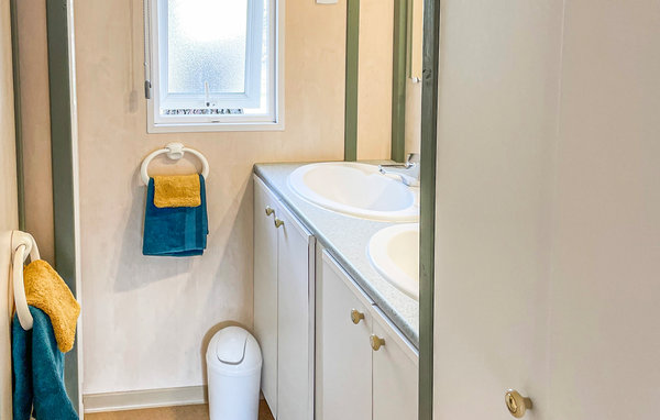 Holiday Home - L'Aiguillon-la-Presqu'île , France - FVE332 701