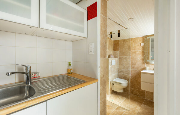 Holiday Home - Noirmoutier en l'Ile, Le Vieil , France - FVE364 702