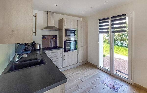 Holiday Home - Notre Dame de Monts , France - FVE395 7