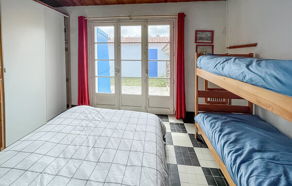 Holiday Home - L'île d'yeu , France - FVE396 604