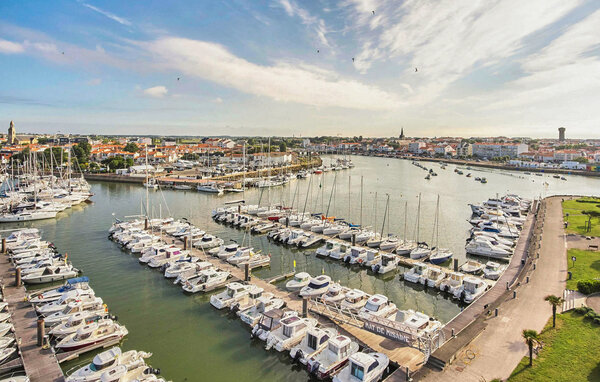 Location de vacances - Saint Gilles Croix De Vie , France - FVE442 902