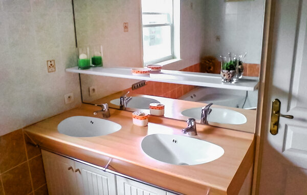 Location de vacances - Saint Gilles Croix De Vie , France - FVE442 701