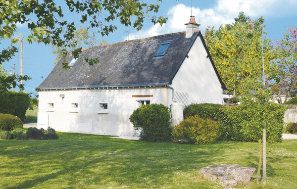 Location de vacances - St Lambert des Levées , France - FVM013 1