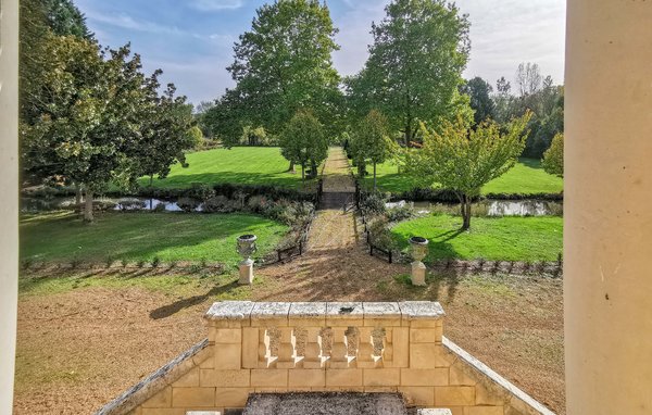 Holiday Home - Fontaine Guérin , France - FVM071 101