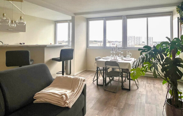 Apartment - Angers , France - FVM075 301
