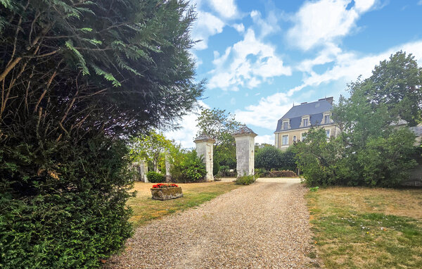 Holiday Home - Noyant villages , France - FVM079 84