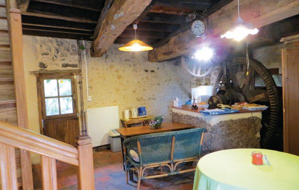 Holiday Home - Vernie , France - FVS012 401