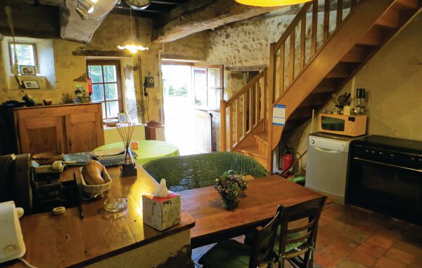 Holiday Home - Vernie , France - FVS012 402