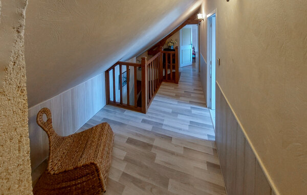 Holiday Home - Mont Saint Jean , France - FVS041 501