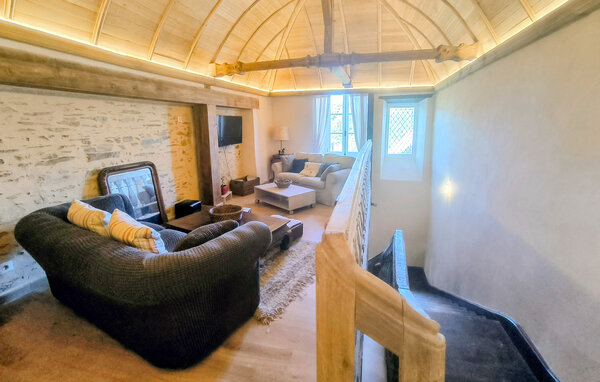 Holiday Home - PARENNES , France - FVS042 2