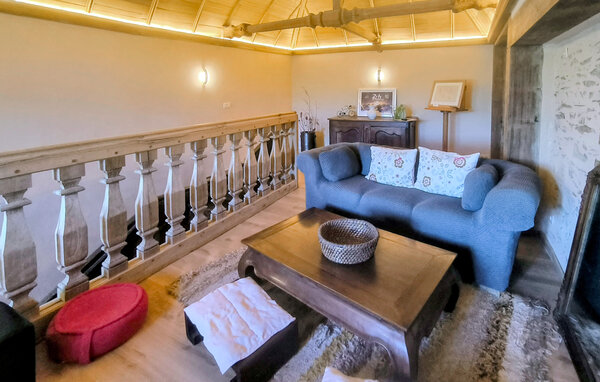 Holiday Home - PARENNES , France - FVS042 301