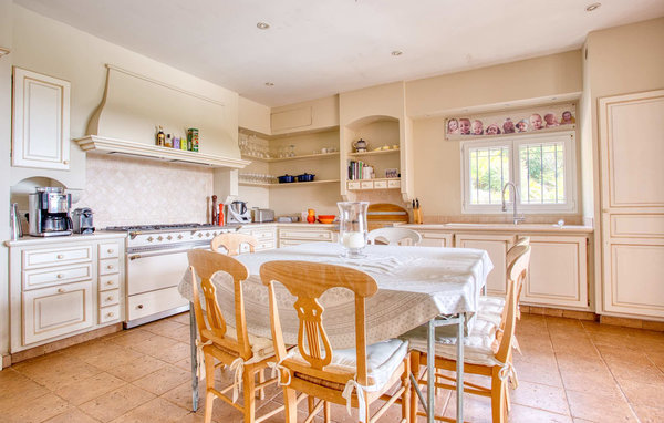 Holiday Home - Les Adrets-de-l'Estérel , France - FVV041 401