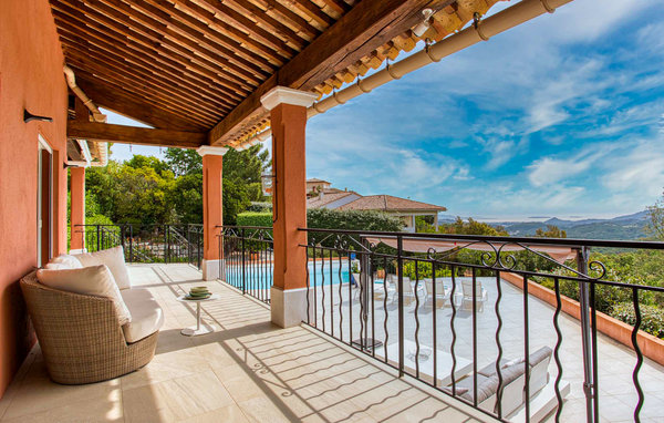 Holiday Home - Les Adrets-de-l'Estérel , France - FVV041 101