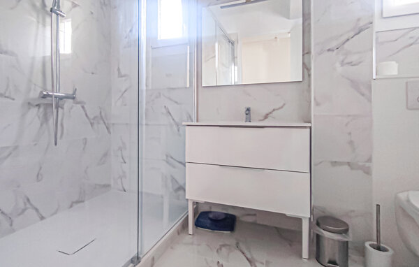Apartment - Carqueiranne , France - FVV063 701