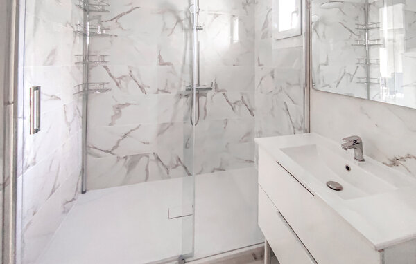 Apartment - Carqueiranne , France - FVV063 702