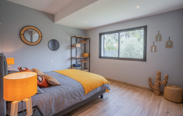 Holiday Home - Solliès-Toucas , France - FVV140 603