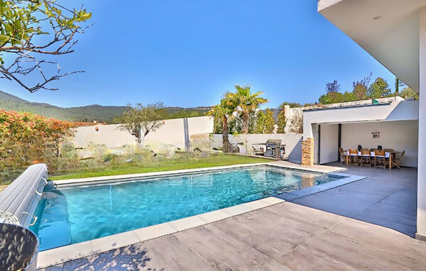 Holiday Home - Solliès-Toucas , France - FVV140 11