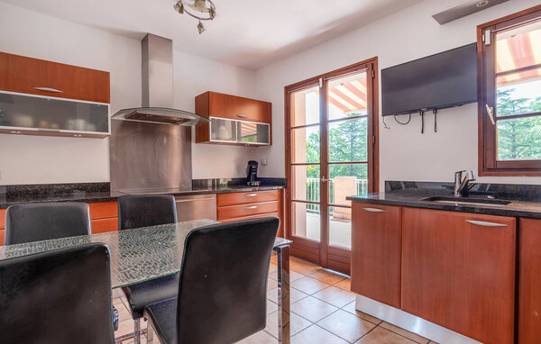 Location de vacances - Saint-Maximin-la-Sainte-Baume , France - FVV168 5
