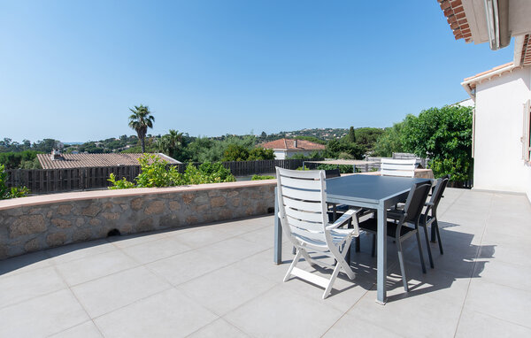 Location de vacances - Les Issambres , France - FVV169 2