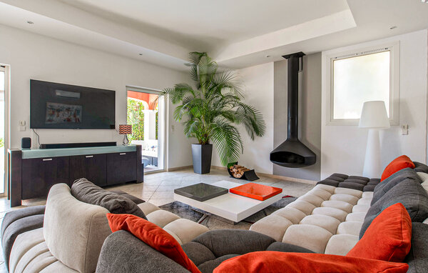 Location de vacances - Les Adrets-de-l'Esterel , France - FVV173 3