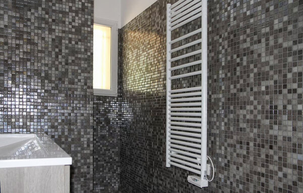 Ferienhaus - Ampus , Frankreich - FVV192 701