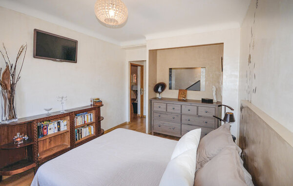 Holiday Home - Sollies-Toucas , France - FVV194 602